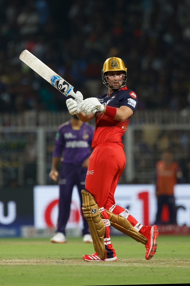 RCB won by 7 wickets.