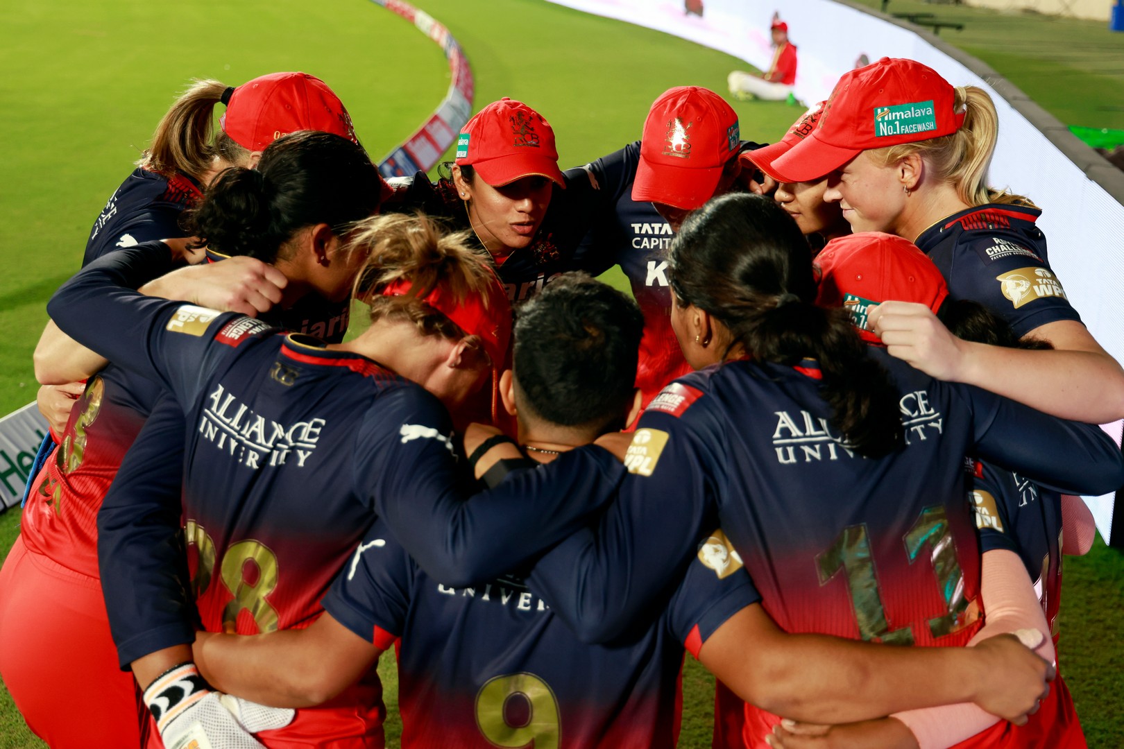 GG won the match by 6 wickets
