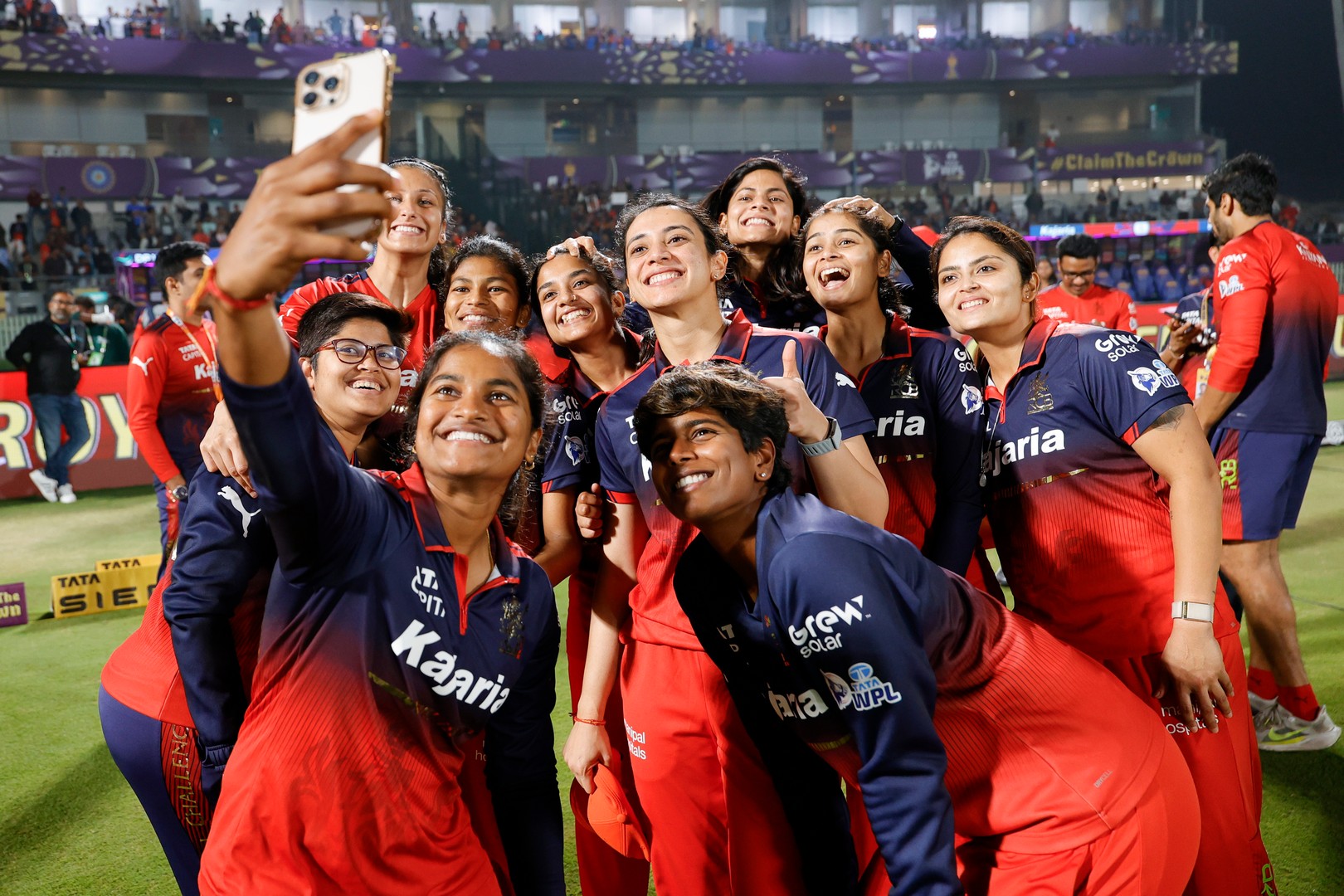 RCB won by 6 wickets