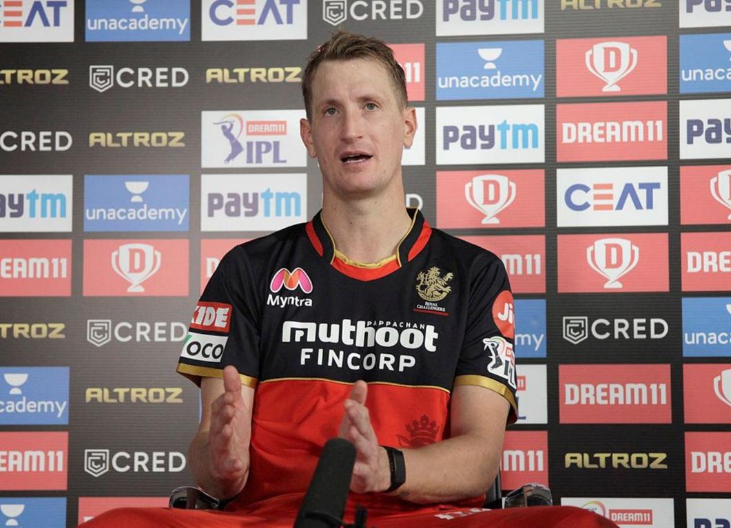 Chris Morris RCB all-rounder Chris Morris explains Why Washington Sundar and Shivam Dube batted ahead of AB de Villiers
