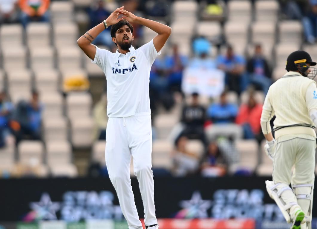 Ishant Sharma receives 10 stitches in his bowling hand: Reports Ishant Sharma receives 10 stitches in his bowling hand: Reports