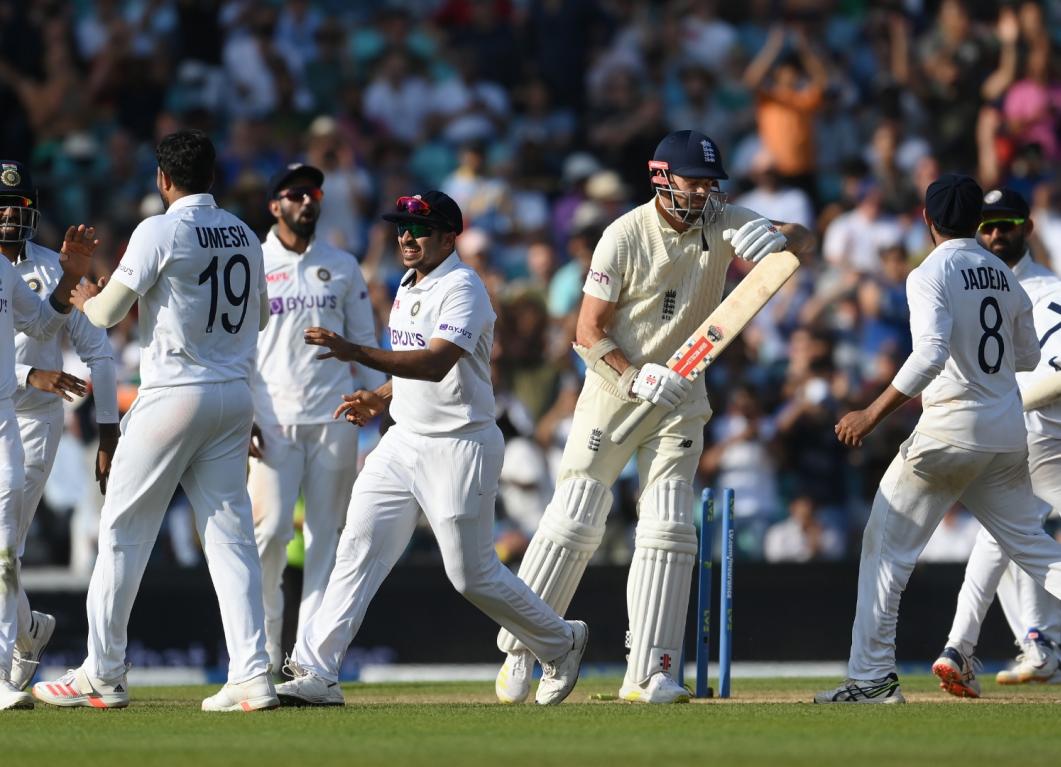 India go 2-1 up after thrashing England at Oval India go 2-1 up after thrashing England at Oval