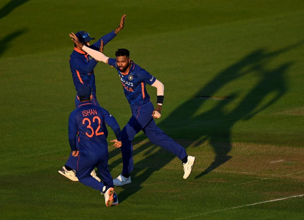 Hardik Pandya runs riot at Rose Bowl as India go 1-0 up Hardik Pandya runs riot at Rose Bowl as India go 1-0 up