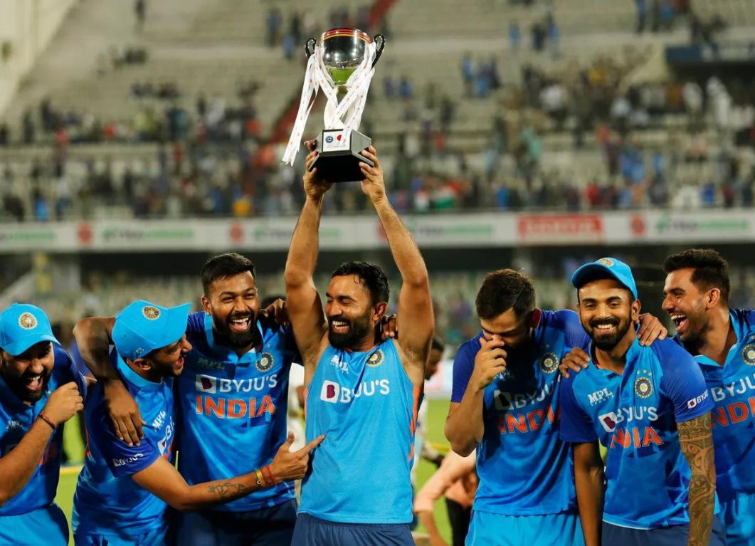 India clinch series as Kohli and Surya reign supreme India vs Australia