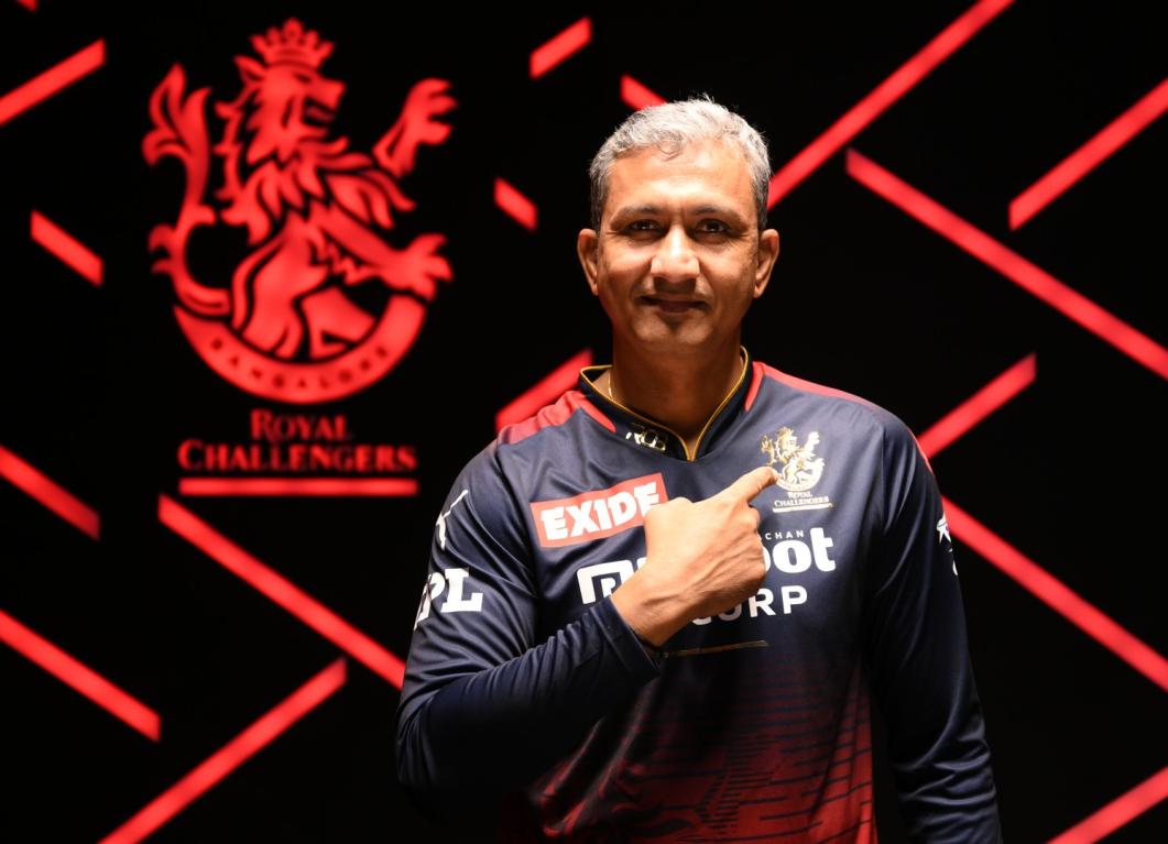 Sanjay Bangar decodes RCB’s strategy to go for Reece Topley Sanjay Bangar decodes RCB’s strategy to go for Reece Topley