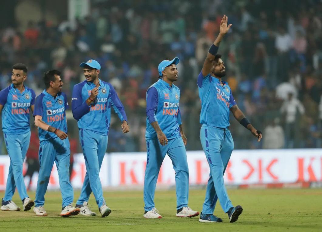 Hardik Pandya reveals the reason behind handing the last over to Axar Patel Hardik Pandya