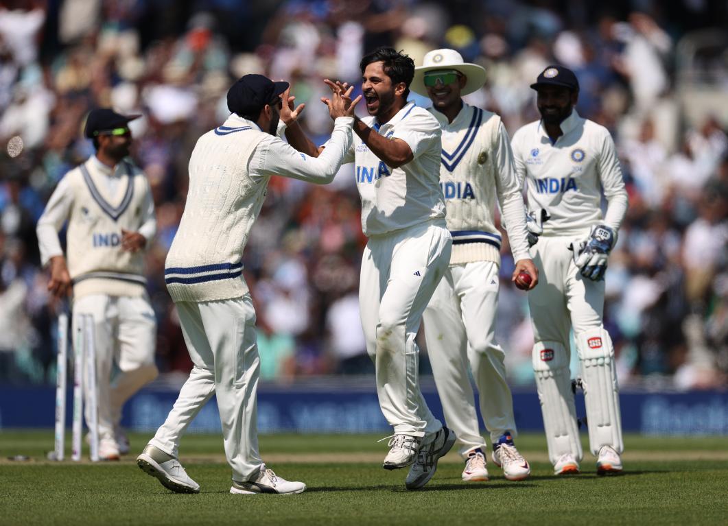 Paras Mhambrey backs Indian bowlers to come back strong after poor opening day of WTC Final Paras Mhambrey backs Indian bowlers to come back strong after poor opening day of WTC Final