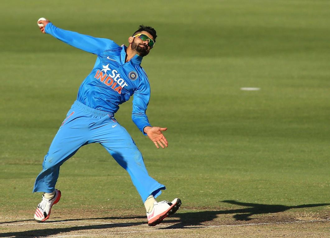 India captain Rohit Sharma crafts a hilarious response about Virat Kohli and himself bowling in the Asia Cup 2023