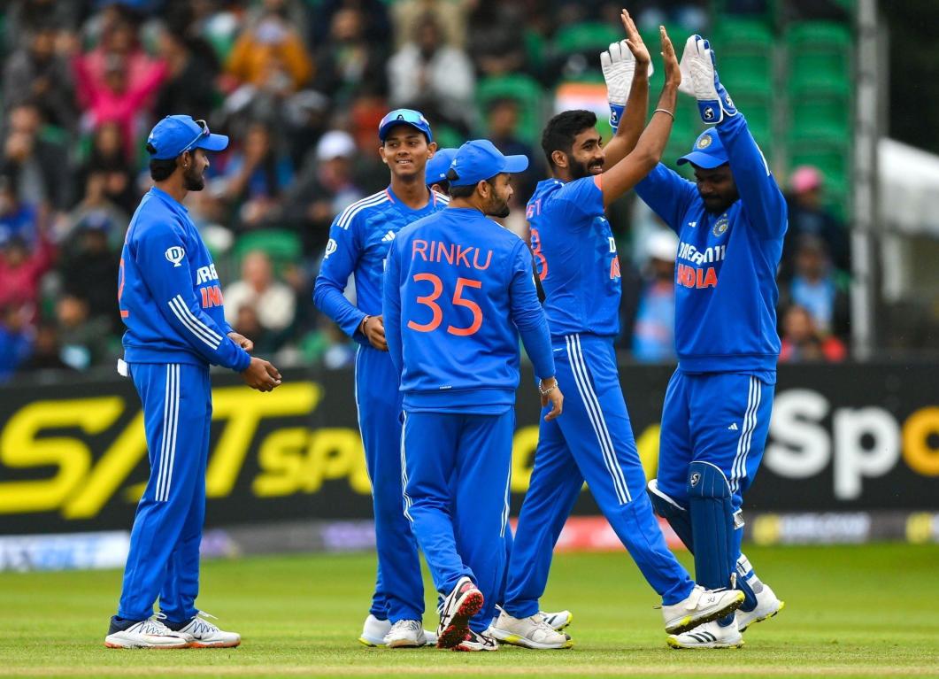 India secure thrilling win after rain gods play spoilsport in the curtain-raiser of the T20I series against Ireland India secure thrilling win after rain gods play spoilsport in the curtain-raiser of the T20I series against Ireland