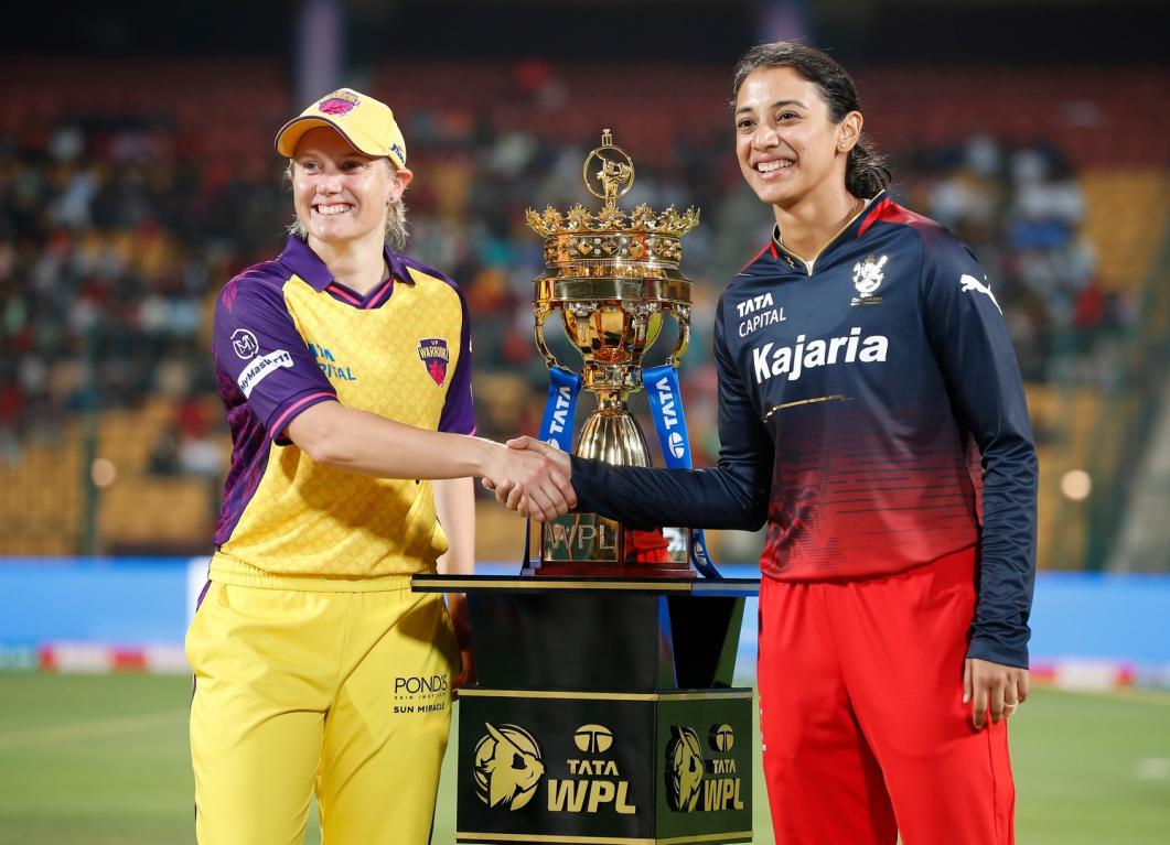 RCB-W vs UP-W RCB-W vs UP-W
