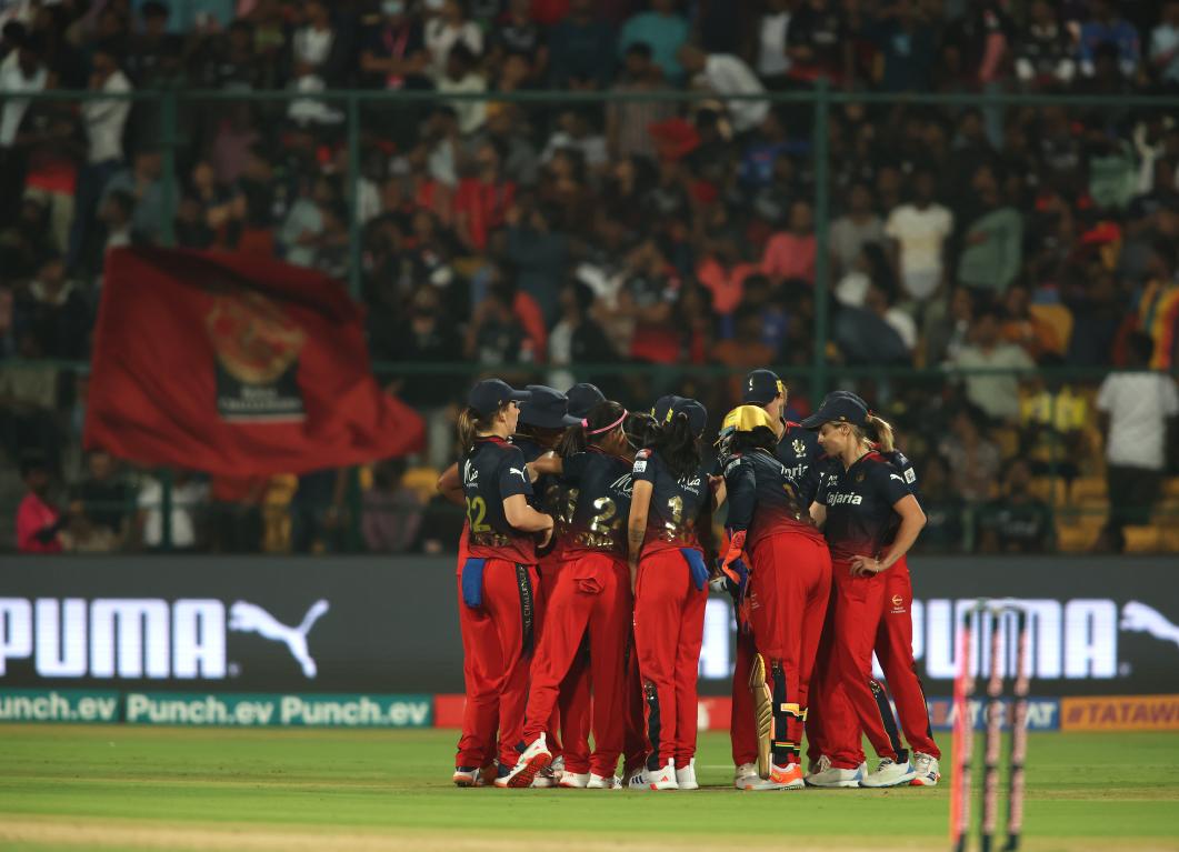 RCB-W vs MI-W RCB-W vs MI-W