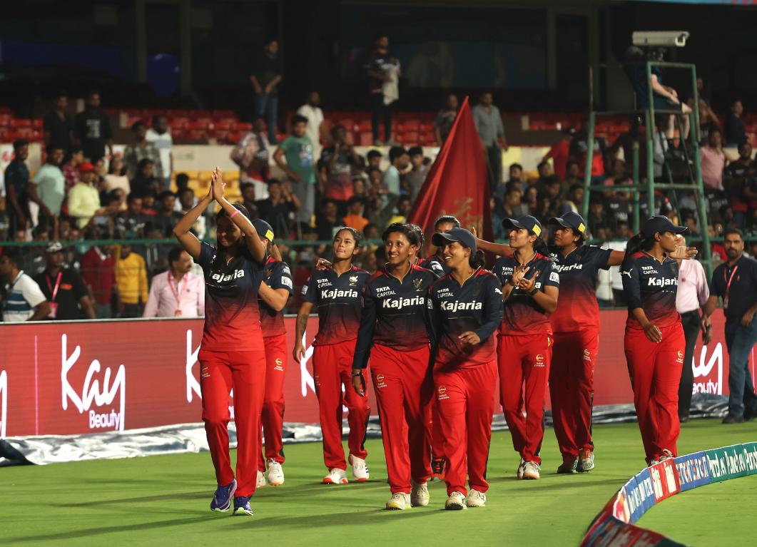 RCB-W vs UP-W RCB-W vs UP-W