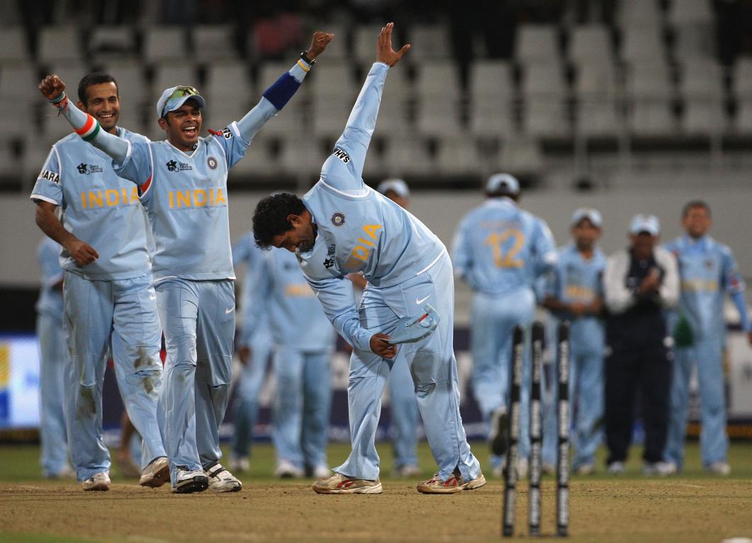 India vs Pakistan bowl-out India vs Pakistan bowl-out