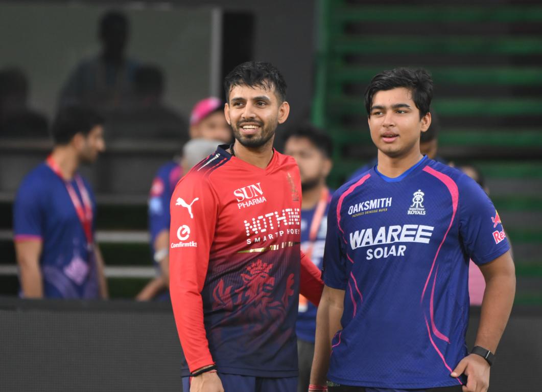 RCB vs RR
