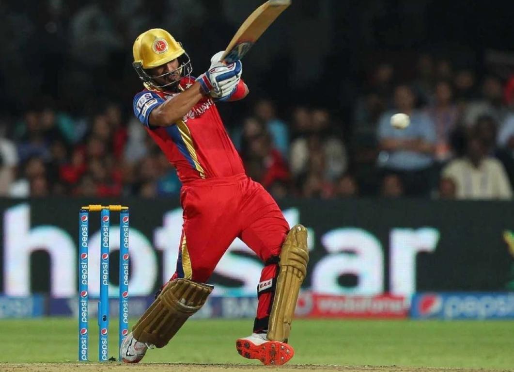 Mandeep Singh timed the run-chase to perfection as RCB hunted down 112
