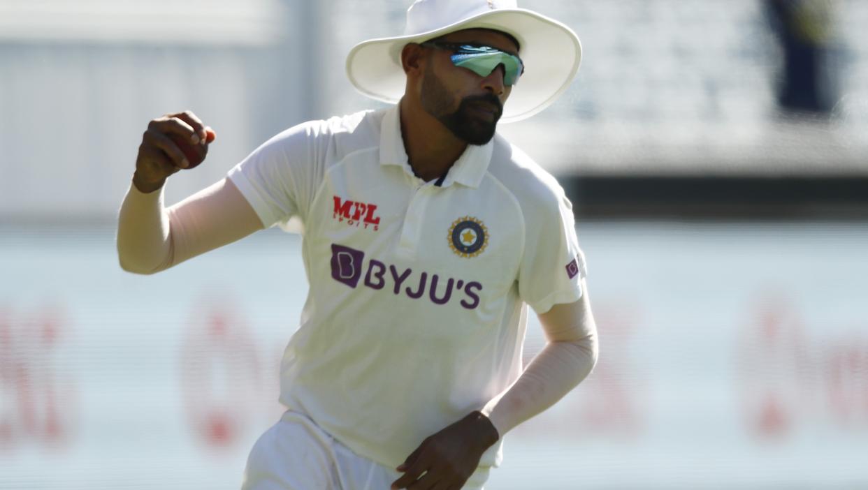 You have earned this: R Ashwin to debutant Mohammed Siraj