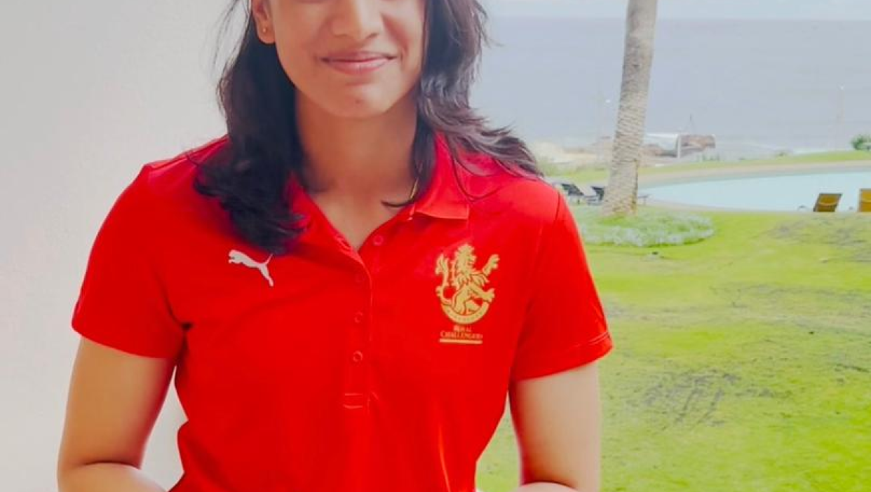 Captain Faf du Plessis and Virat Kohli announce Smriti Mandhana as Captain of RCB women's team | WPL