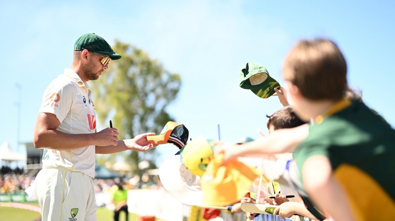 Josh Hazlewood