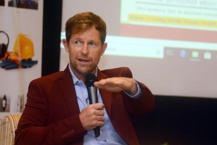 Former South Africa cricketer Jonty Rhodes emphasizes on the need for the IPL this year
