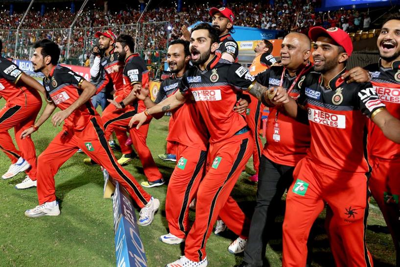 AB de Villiers carries RCB to the IPL final