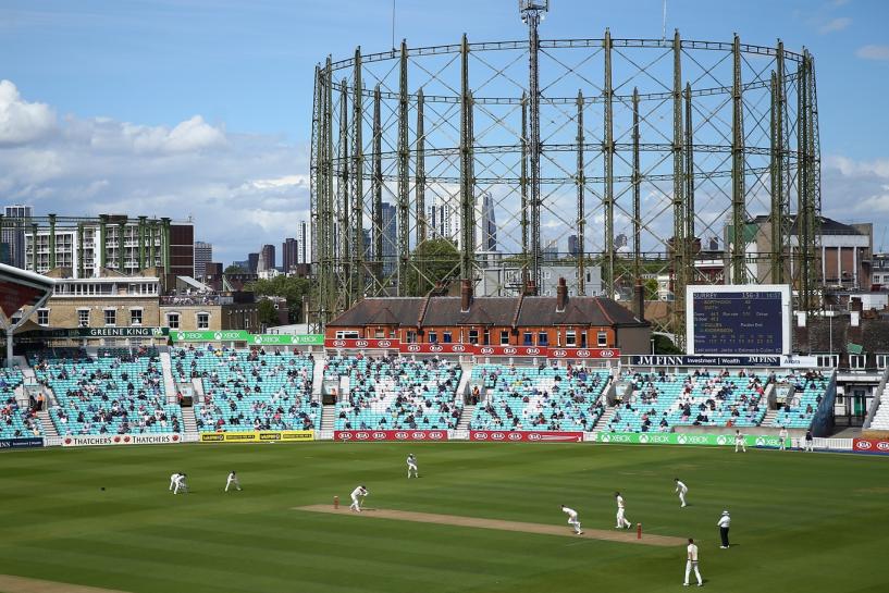 Surrey's pilot-friendly game against Middlesex saw 1,000 spectators in attendance