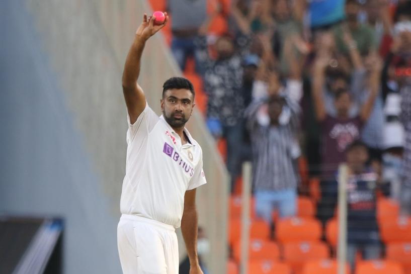 I can see Ashwin pushing 600+ Test wickets at least: Brad Hogg
