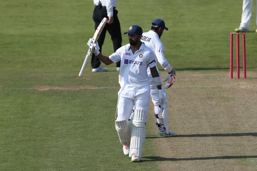 KL Rahul has the experience of playing in English conditions: Aakash Chopra KL Rahul has the experience of playing in English conditions: Aakash Chopra