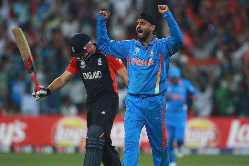 Harbhajan Singh comes in support of Team India