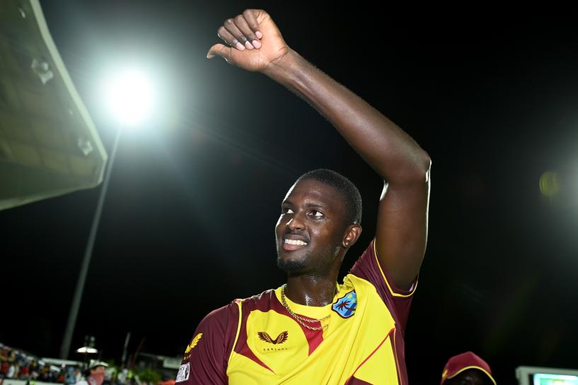 Who would you like to see as the RCB skipper in the forthcoming season?