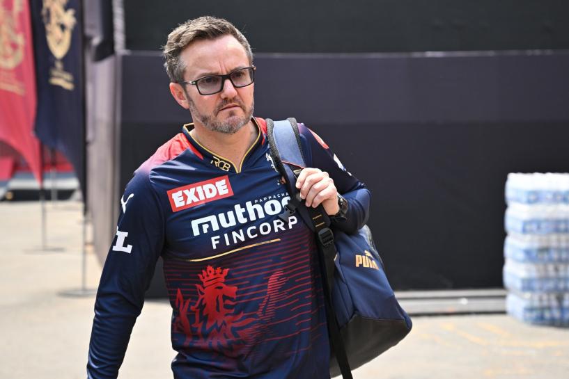 RCB Bold Diaries: He’s a really calm character: Mike Hesson praises Shahbaz Ahmed RCB Bold Diaries: He’s a really calm character: Mike Hesson praises Shahbaz Ahmed