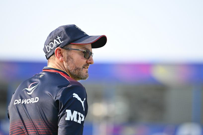 RCB Bold Diaries: Our middle over bowling has been the best in the competition: Mike Hesson RCB Bold Diaries: Our middle over bowling has been the best in the competition: Mike Hesson