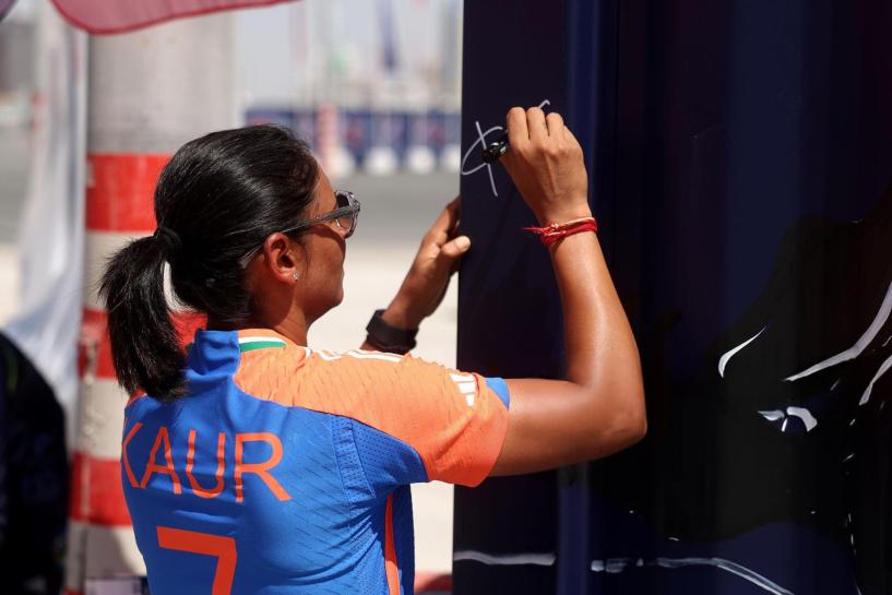 Harmanpreet Kaur Harmanpreet Kaur