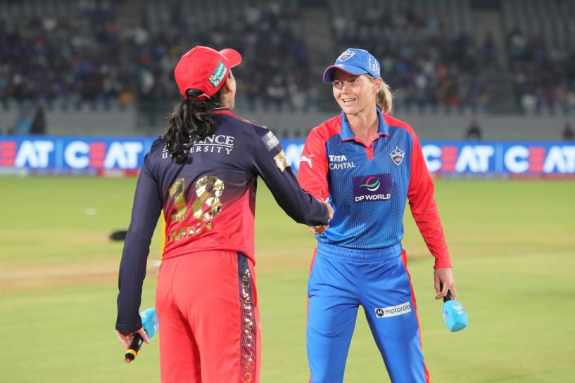 RCB vs DC
