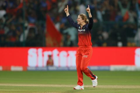 MI won by 4 wickets