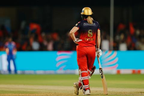 MI won by 4 wickets