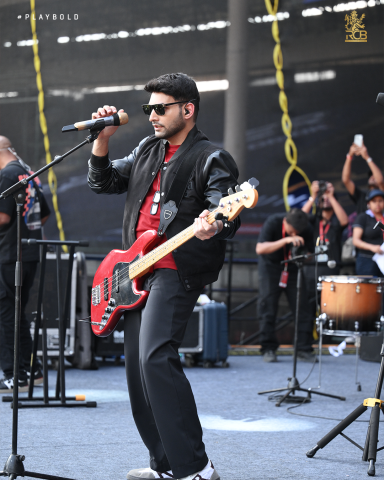Catch all the madness from the latest iteration of RCB unbox in snapshots.
