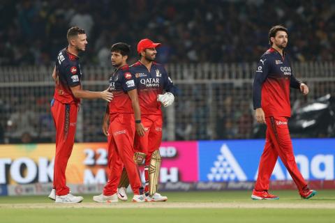RCB won by 7 wickets.
