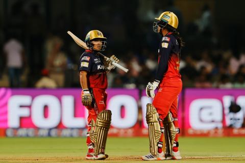 GG won the match by 6 wickets