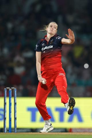 RCB won by 9 wickets