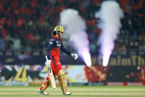 RCB won by 6 wickets