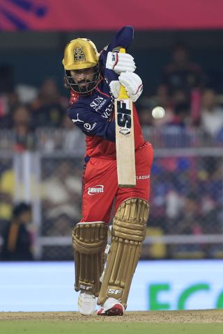 RR won by 6 wickets